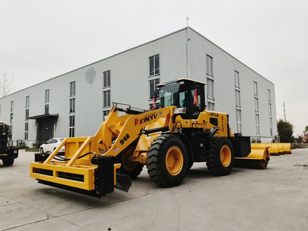 装载机式破冰除雪车